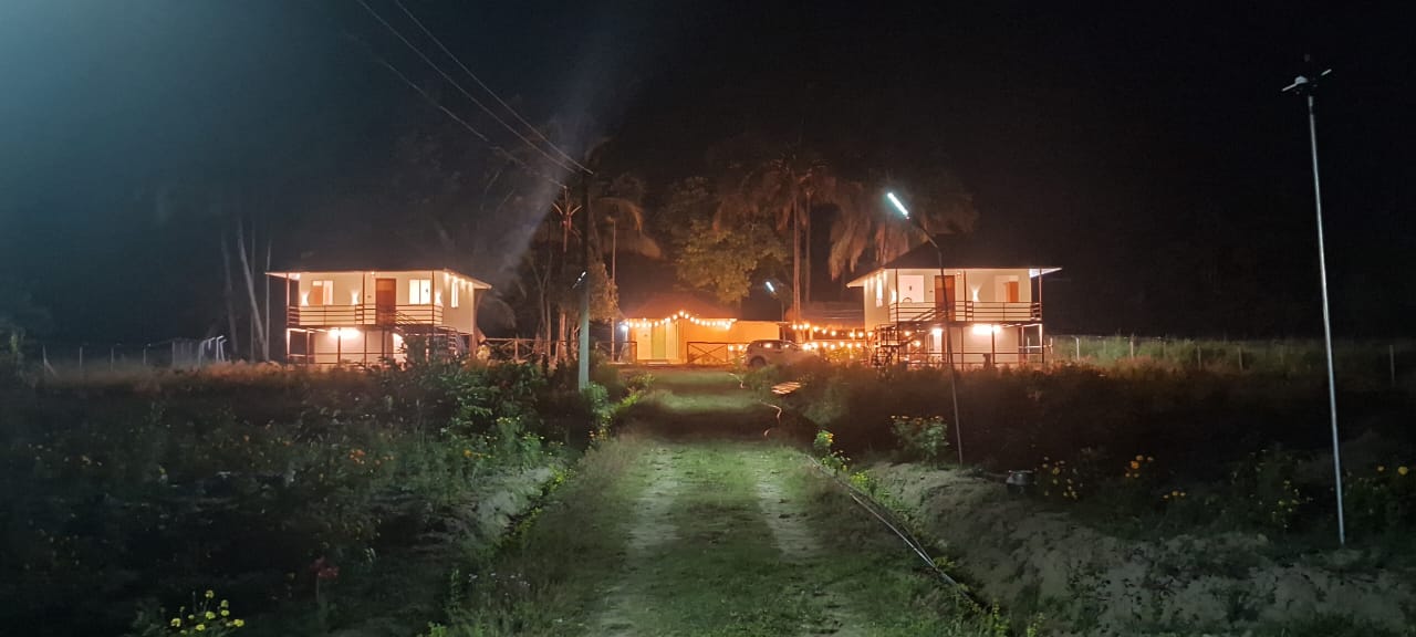 Cabanas Of Eden - Mud House Homestay